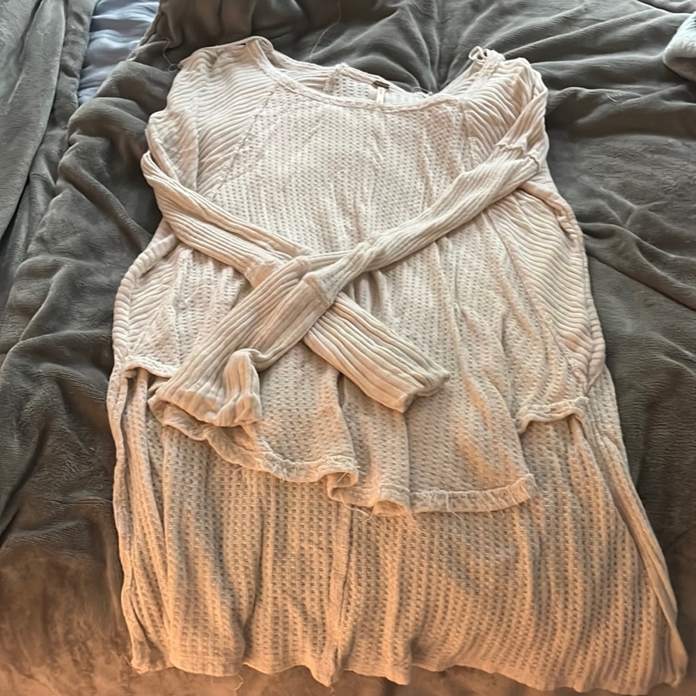 Shorter In The Front, Longer In The Back Free Peo… - image 1